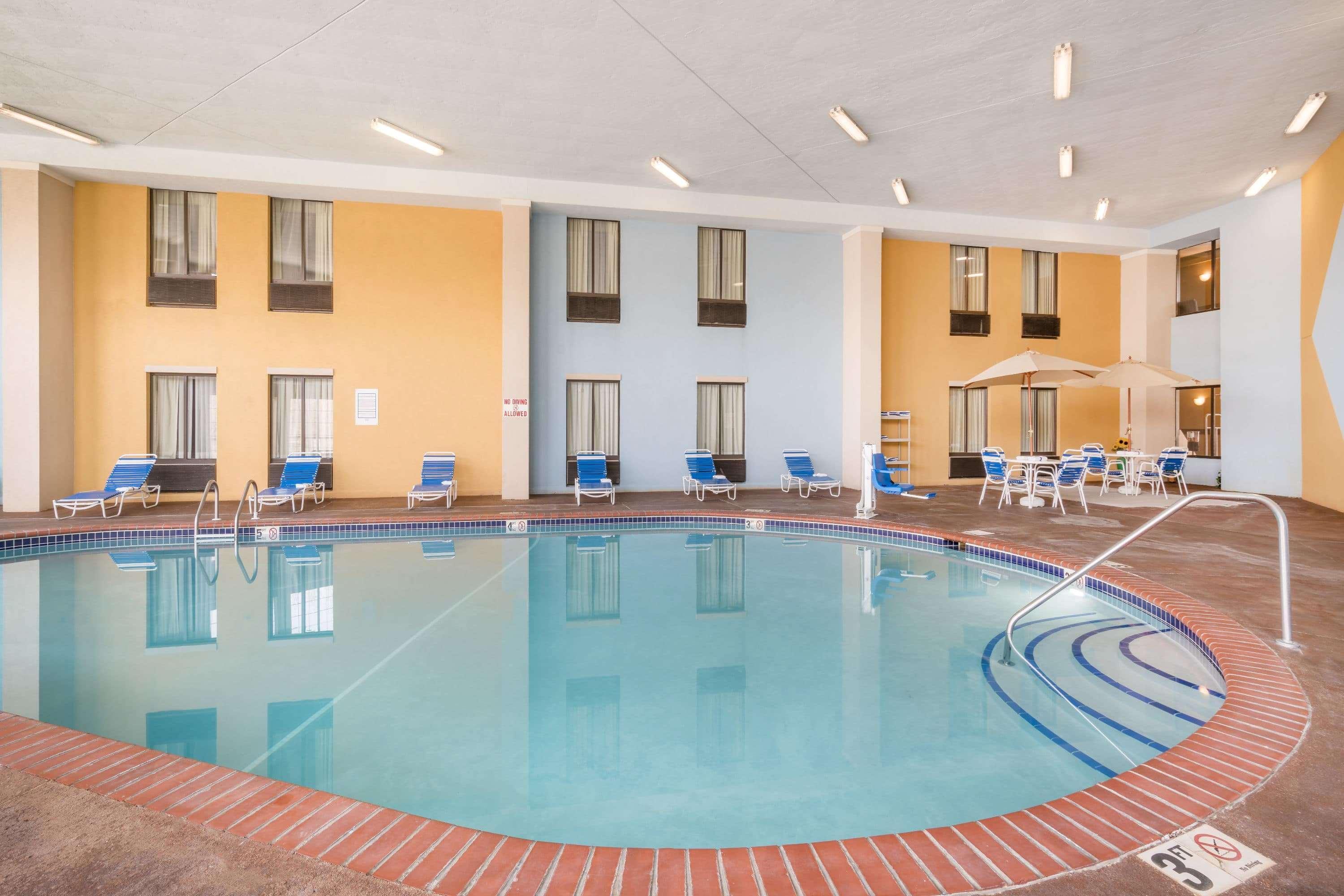 Americinn By Wyndham Johnston Des Moines Urbandale Εξωτερικό φωτογραφία