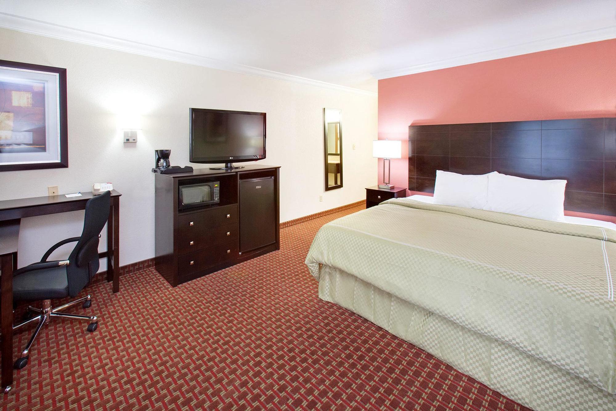 Americinn By Wyndham Johnston Des Moines Urbandale Εξωτερικό φωτογραφία